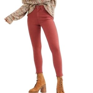 We The Free Terra Cotta Color Jeans Size 31 High Waist Raw Hem Stretch 5 Pocket